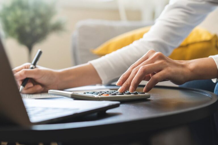 What Questions to Ask a Financial Advisor​